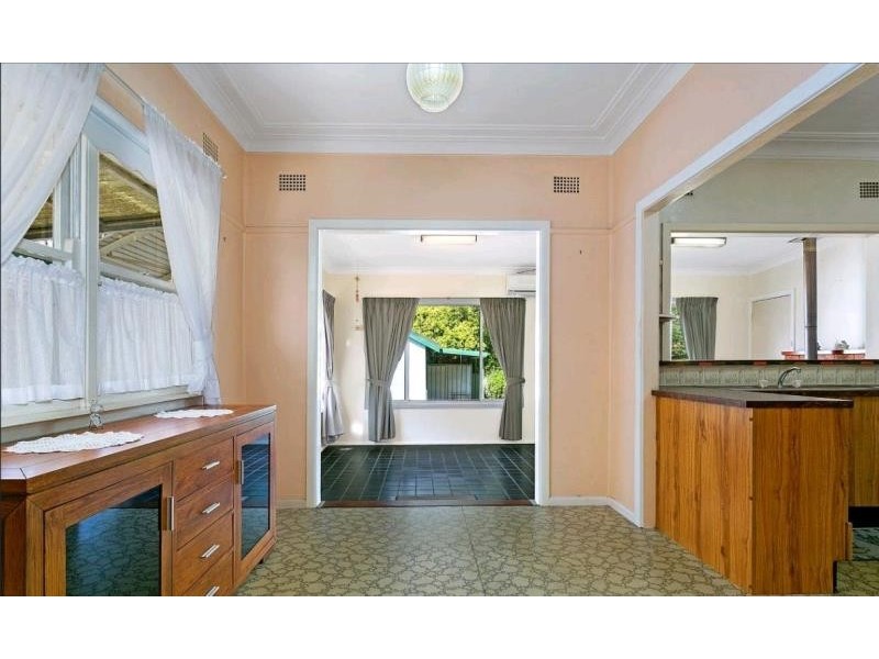 77 RAMSAY ROAD, Picnic Point NSW 2213