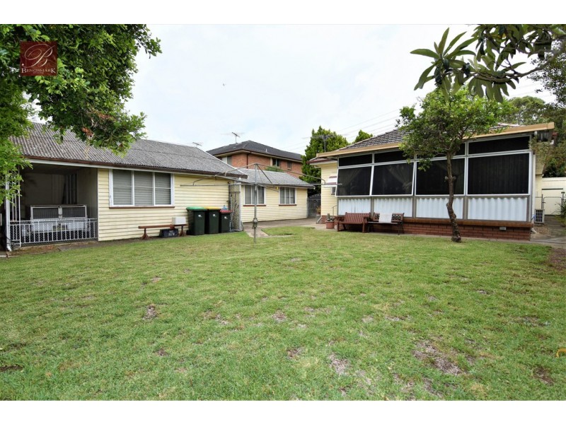 129 Nuwarra Road, Moorebank NSW 2170