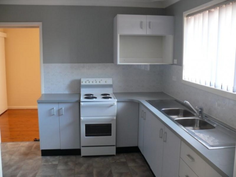 7 Curtis Crescent,Moorebank, Moorebank NSW 2170