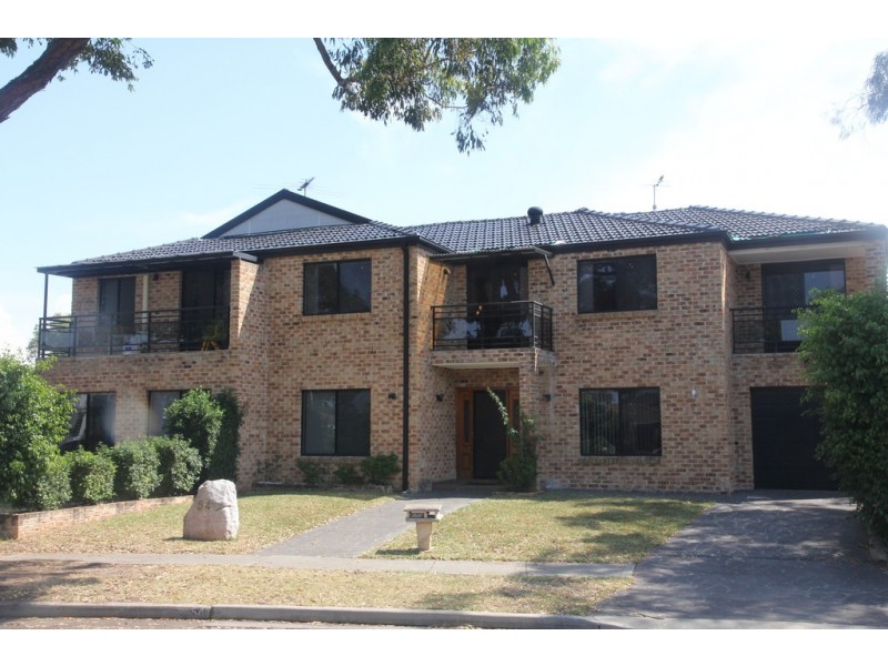 54b Rugby Cresent, Chipping Norton NSW 2170