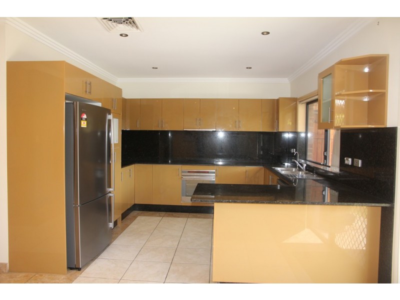 54b Rugby Cresent, Chipping Norton NSW 2170