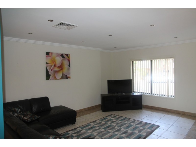 54b Rugby Cresent, Chipping Norton NSW 2170