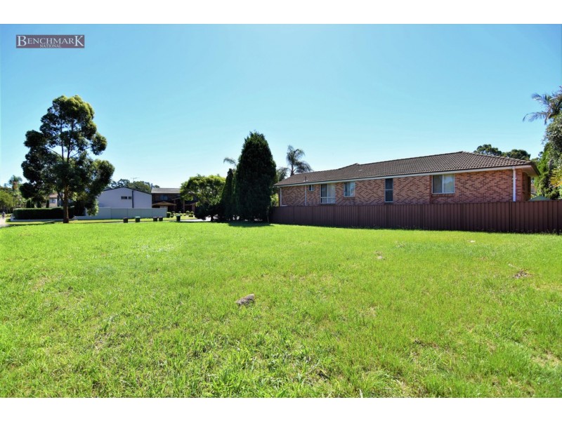 1 Binham Place, Chipping Norton NSW 2170