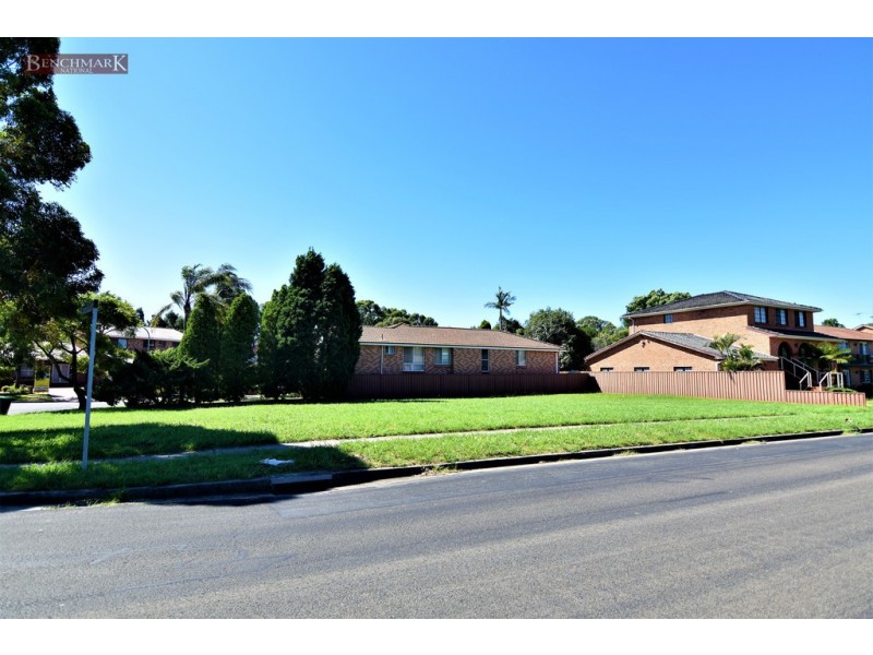 1 Binham Place, Chipping Norton NSW 2170