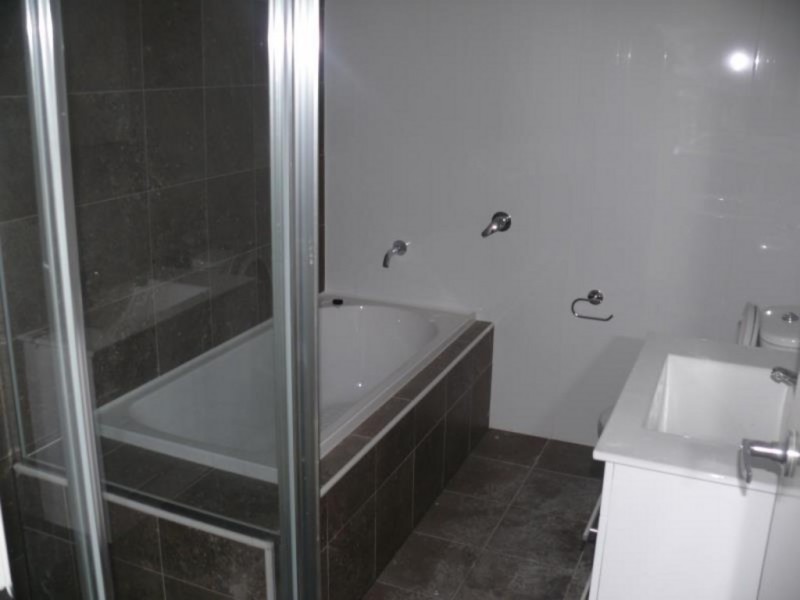 5/96-98 Nuwarra Road, Moorebank NSW 2170