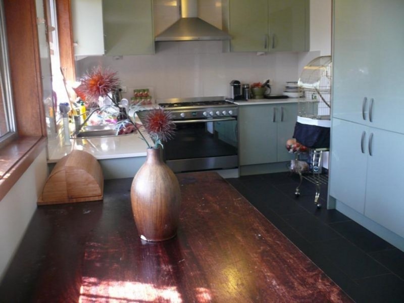 16 Flanagan Ave, Moorebank NSW 2170