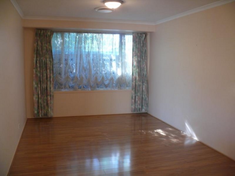 26 Orara, Wattle Grove NSW 2173