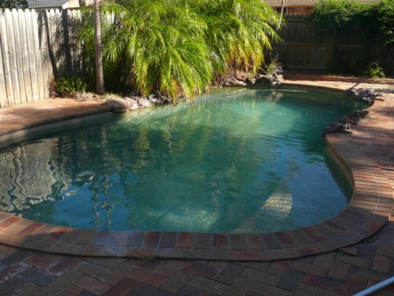 26 Orara, Wattle Grove NSW 2173