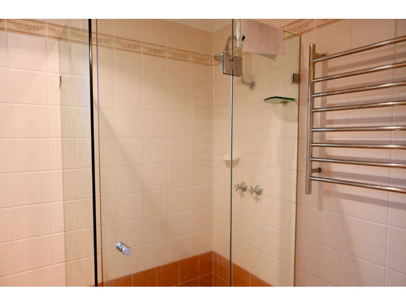 40 Anzac Mews, Wattle Grove NSW 2173