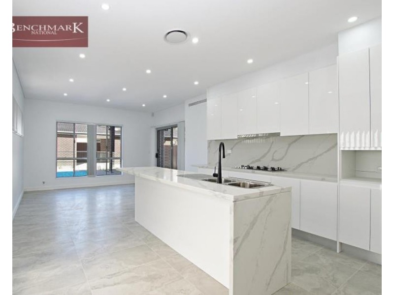 12B Edgecombe Avenue, Moorebank NSW 2170