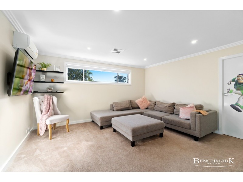 50 Woburn Abbey Court, Wattle Grove NSW 2173