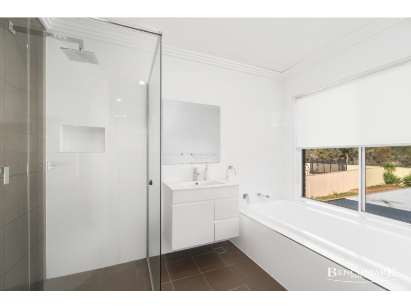 50 Woburn Abbey Court, Wattle Grove NSW 2173