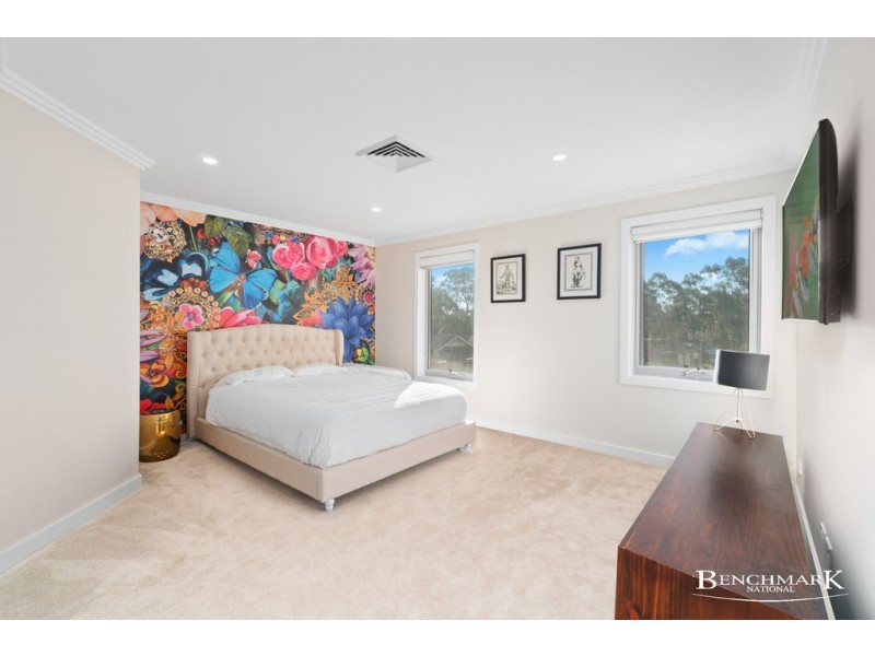 50 Woburn Abbey Court, Wattle Grove NSW 2173