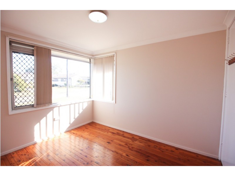 24 Burton ave, Moorebank NSW 2170