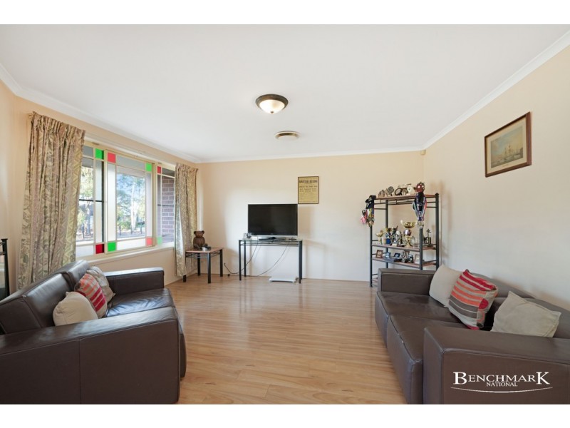 26 Orara Court, Wattle Grove NSW 2173