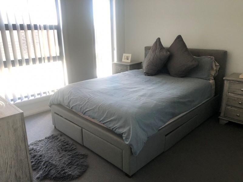8/20-22 Balanada ave, Chipping Norton NSW 2170