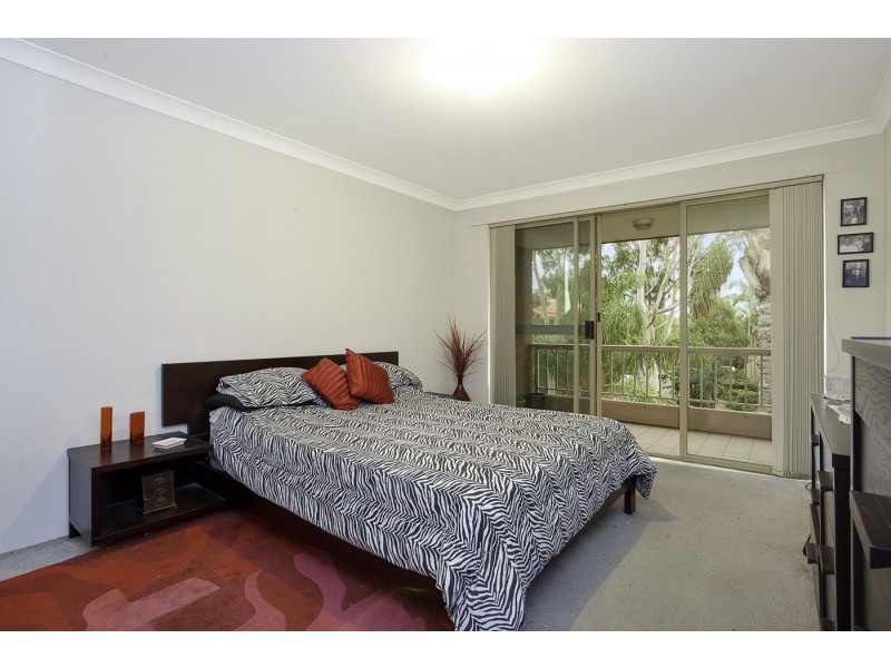 21/5 Mead Drive, Chipping Norton NSW 2170