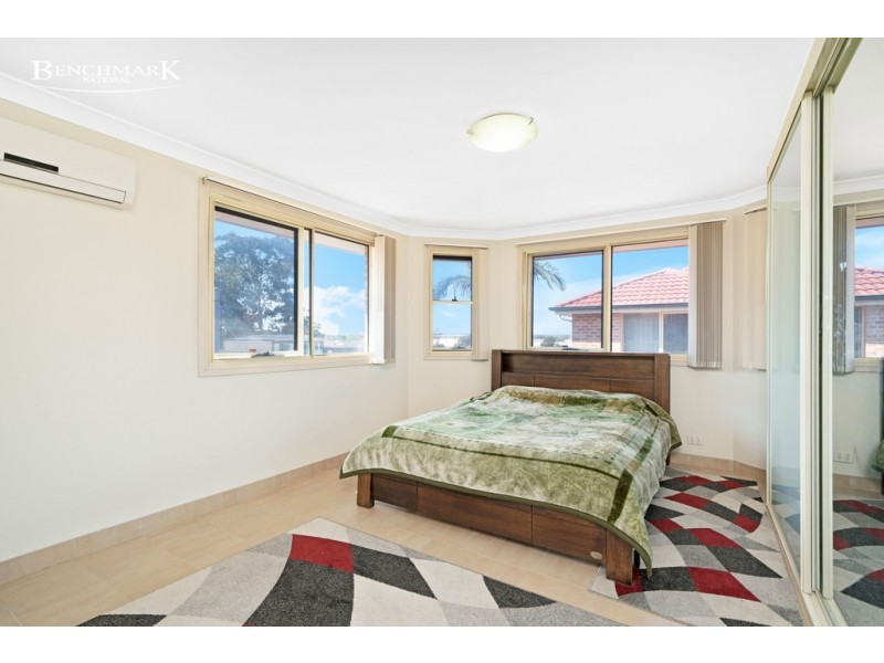 1/180 Newbridge Rd, Moorebank NSW 2170