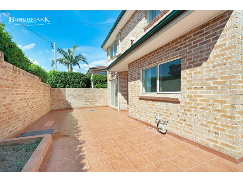 1/180 Newbridge Rd, Moorebank NSW 2170