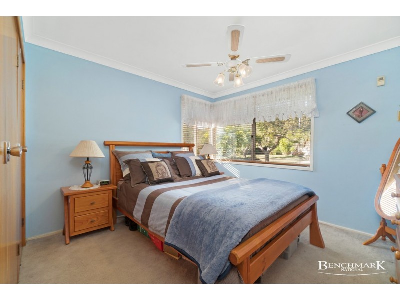 19 Bungarra Crescent, Chipping Norton NSW 2170