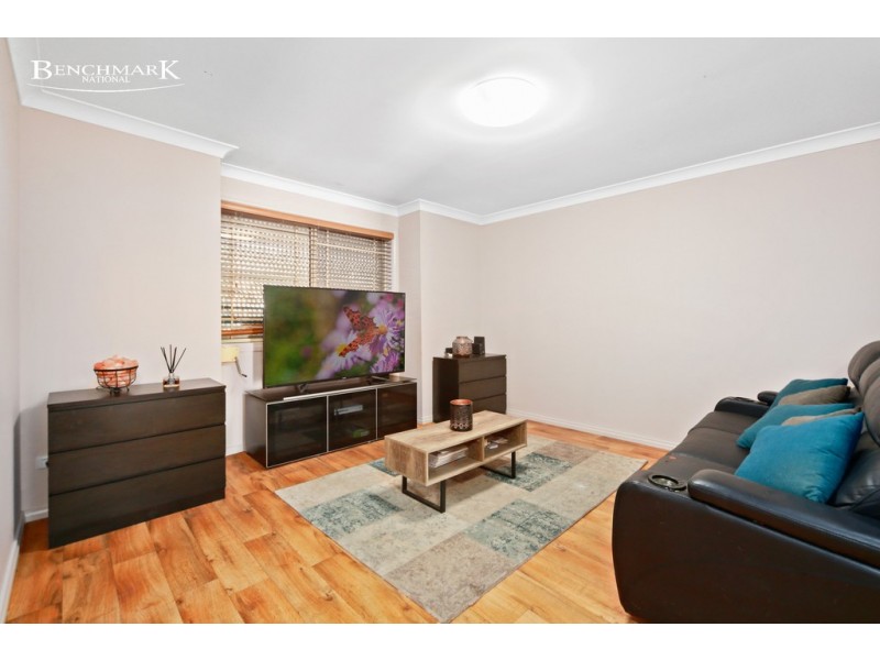 3/2 Wellwood Avenue, Moorebank NSW 2170