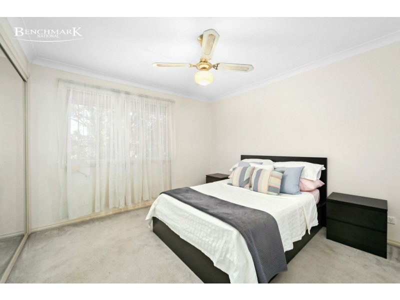 3/2 Wellwood Avenue, Moorebank NSW 2170