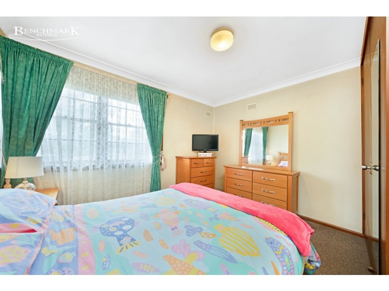 7 Aitape Place, Holsworthy NSW 2173