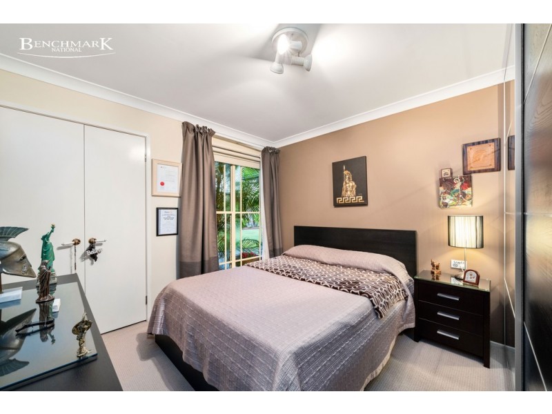 22 Ellesmere Court, Wattle Grove NSW 2173
