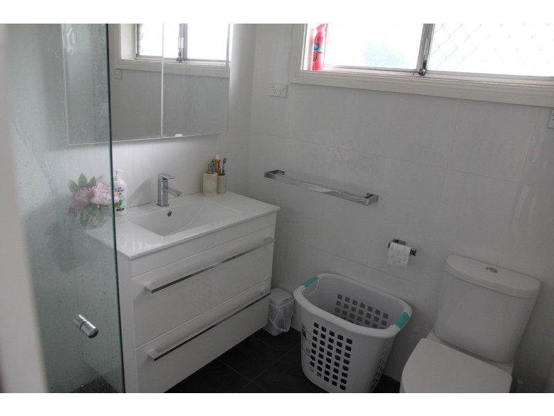 18 Lucas Avenue, Moorebank NSW 2170