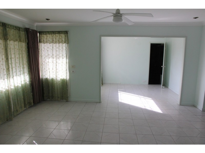 4 Mckay Avenue, Moorebank NSW 2170