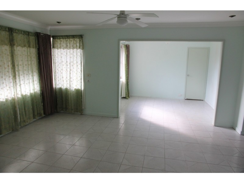 4 Mckay Avenue, Moorebank NSW 2170