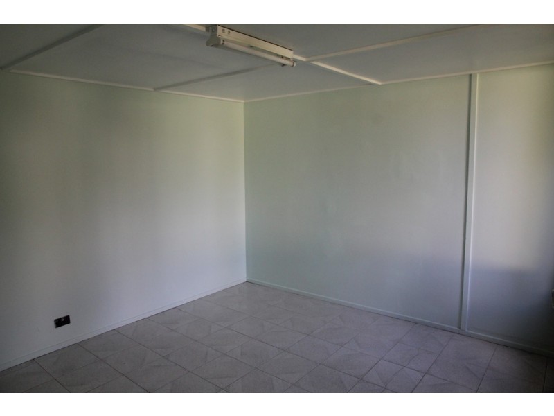 4 Mckay Avenue, Moorebank NSW 2170