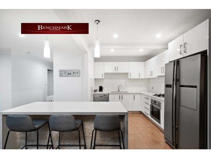 5 Mubo Crescent, Holsworthy NSW 2173