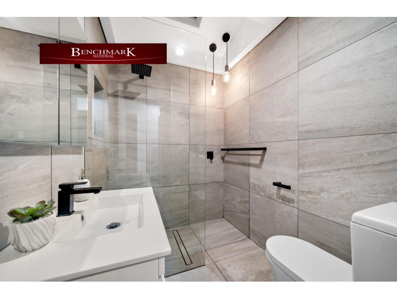 5 Mubo Crescent, Holsworthy NSW 2173