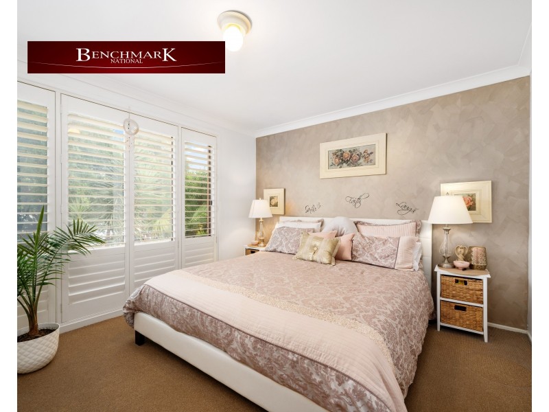 21 Baileyana Court, Wattle Grove NSW 2173