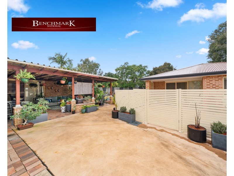 21 Baileyana Court, Wattle Grove NSW 2173