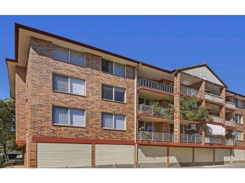 60/4 Riverpark Drive, Liverpool NSW 2170