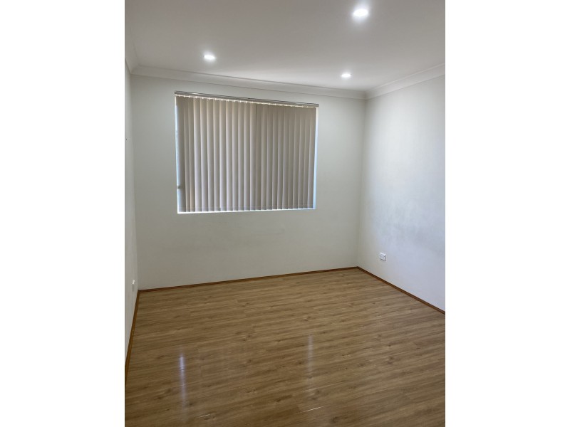 60/4 Riverpark Drive, Liverpool NSW 2170