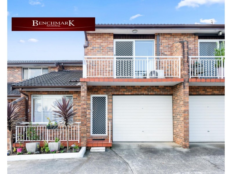 4/1 Lusty Pl, Moorebank NSW 2170