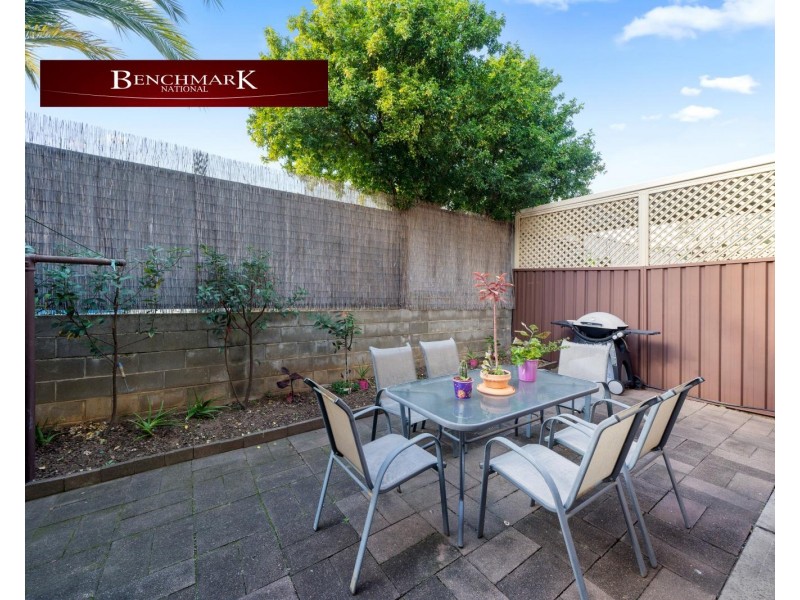 4/1 Lusty Pl, Moorebank NSW 2170