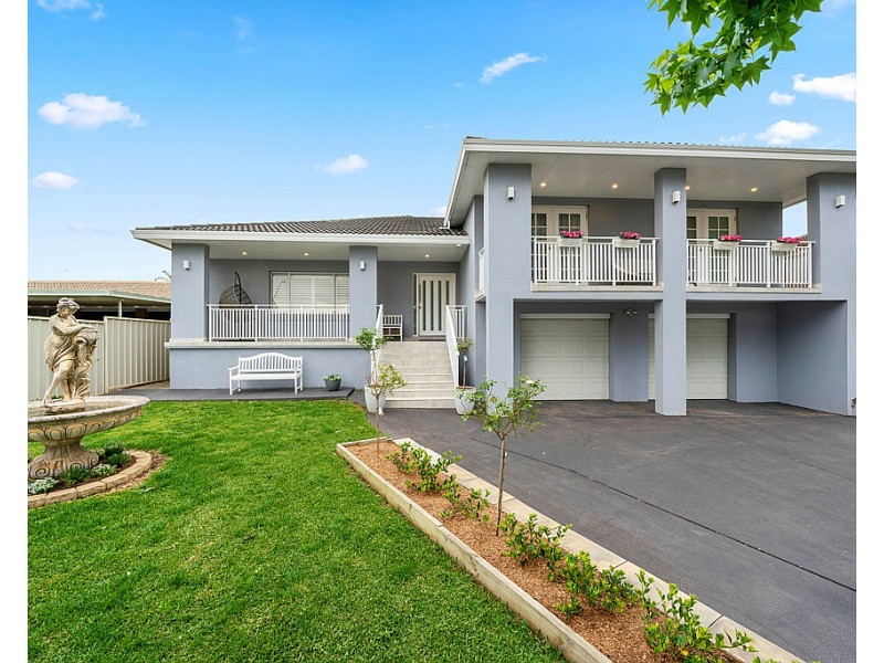 10 Derby Crescent, Chipping Norton NSW 2170