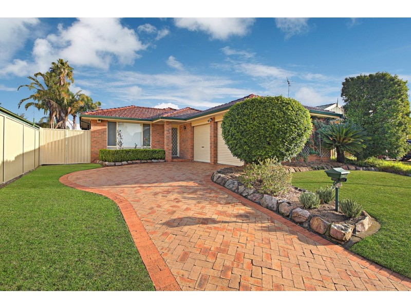 22 Bodalla Court, Wattle Grove NSW 2173