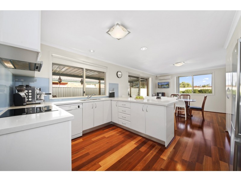 22 Bodalla Court, Wattle Grove NSW 2173