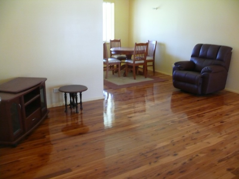 10 Vasta Ave, Moorebank NSW 2170