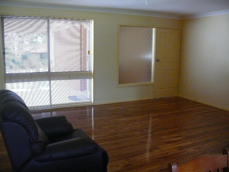 10 Vasta Ave, Moorebank NSW 2170