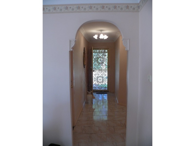 Wattle Grove NSW 2173