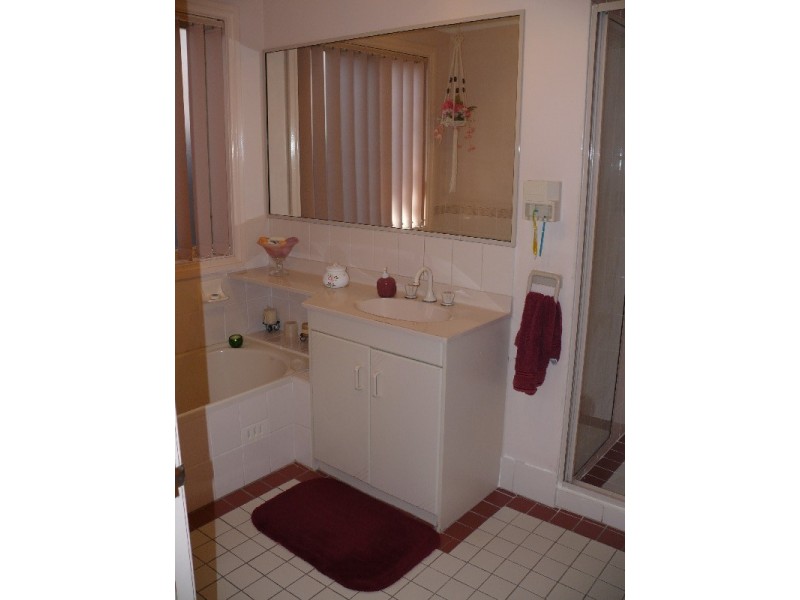 Wattle Grove NSW 2173