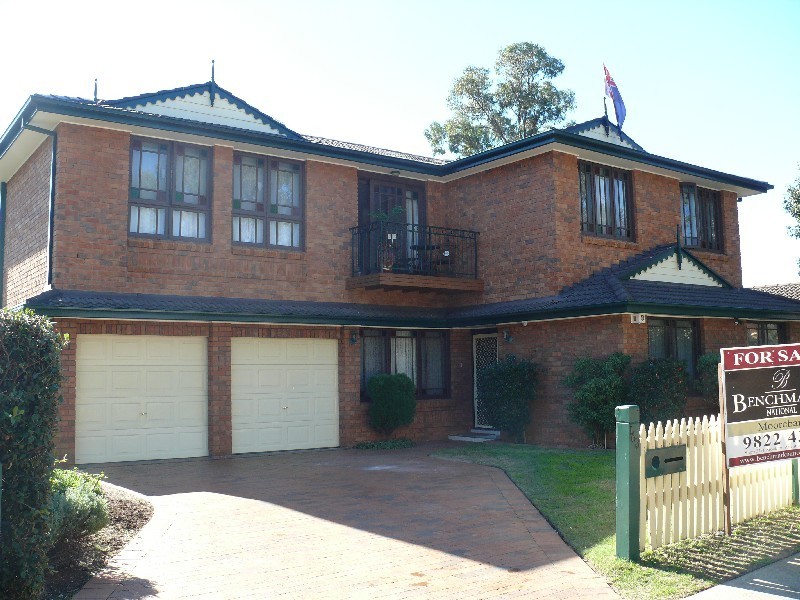 Wattle Grove NSW 2173