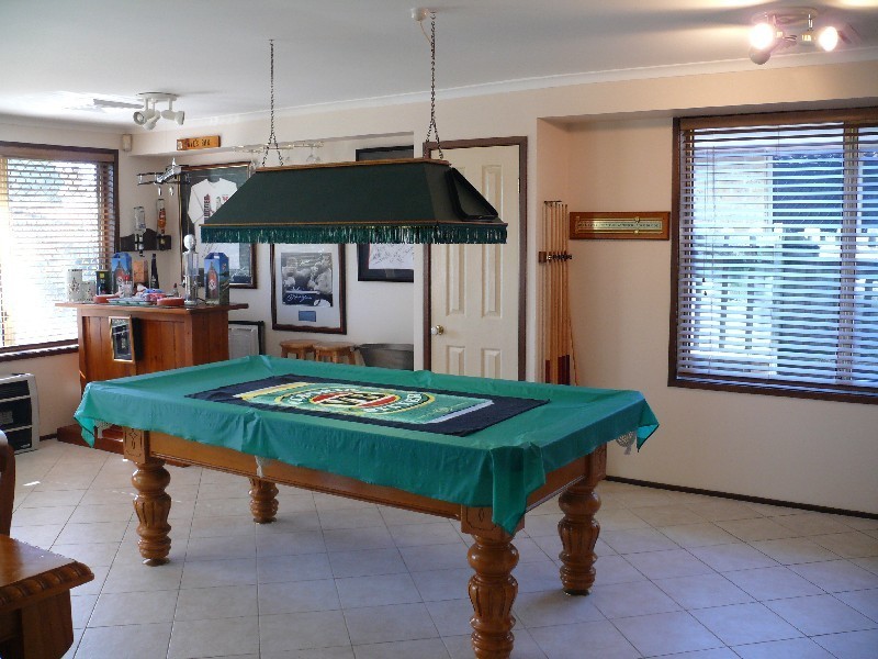 Wattle Grove NSW 2173