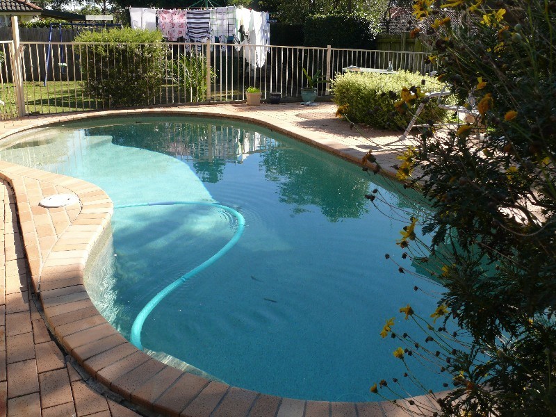 Wattle Grove NSW 2173